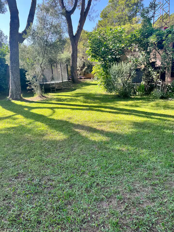 Villa - photo 1